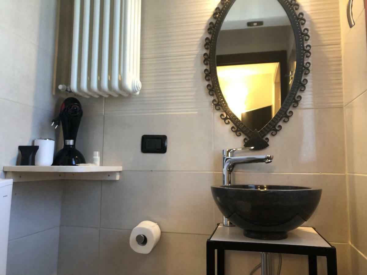 Bed and Breakfast La Casa Di Anna Delebio Екстер'єр фото